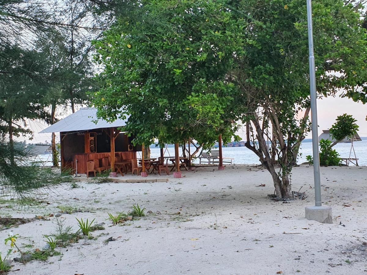 Berakit Bay Resort エクステリア 写真